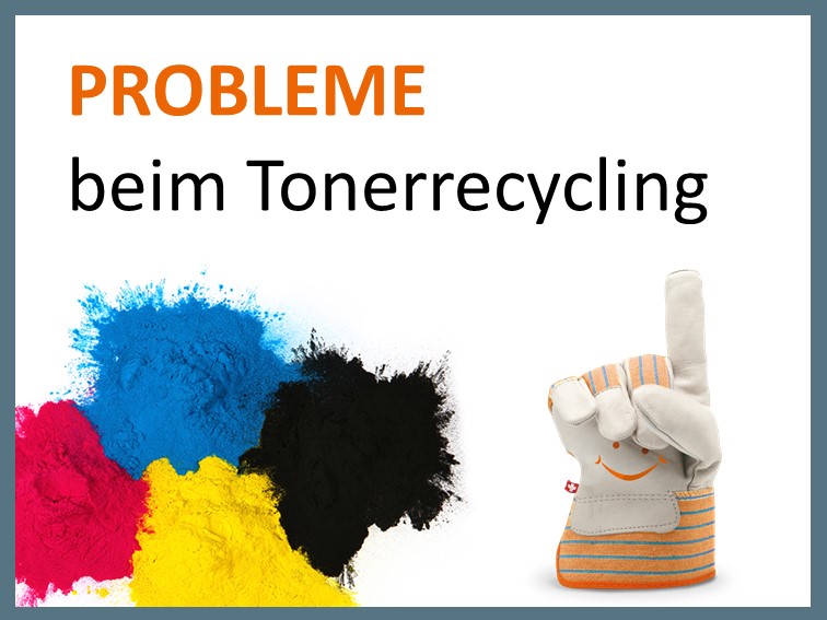 Das Bild hat einen weissen Hintergrund mit einem dunkelgrauen Rahmen. Die Überschrift lautet: Probleme beim Tonerrecycling. Unten rechts sind vier Klekse zu sehen, die Tonerpulver demonstrieren in den Farben blau, rot, gelb und schwarz. Rechts unten ist das Maskottchen der soRec Gruppe – das sorecli – zu sehen, wie es auf die Überschrift zeigt. 